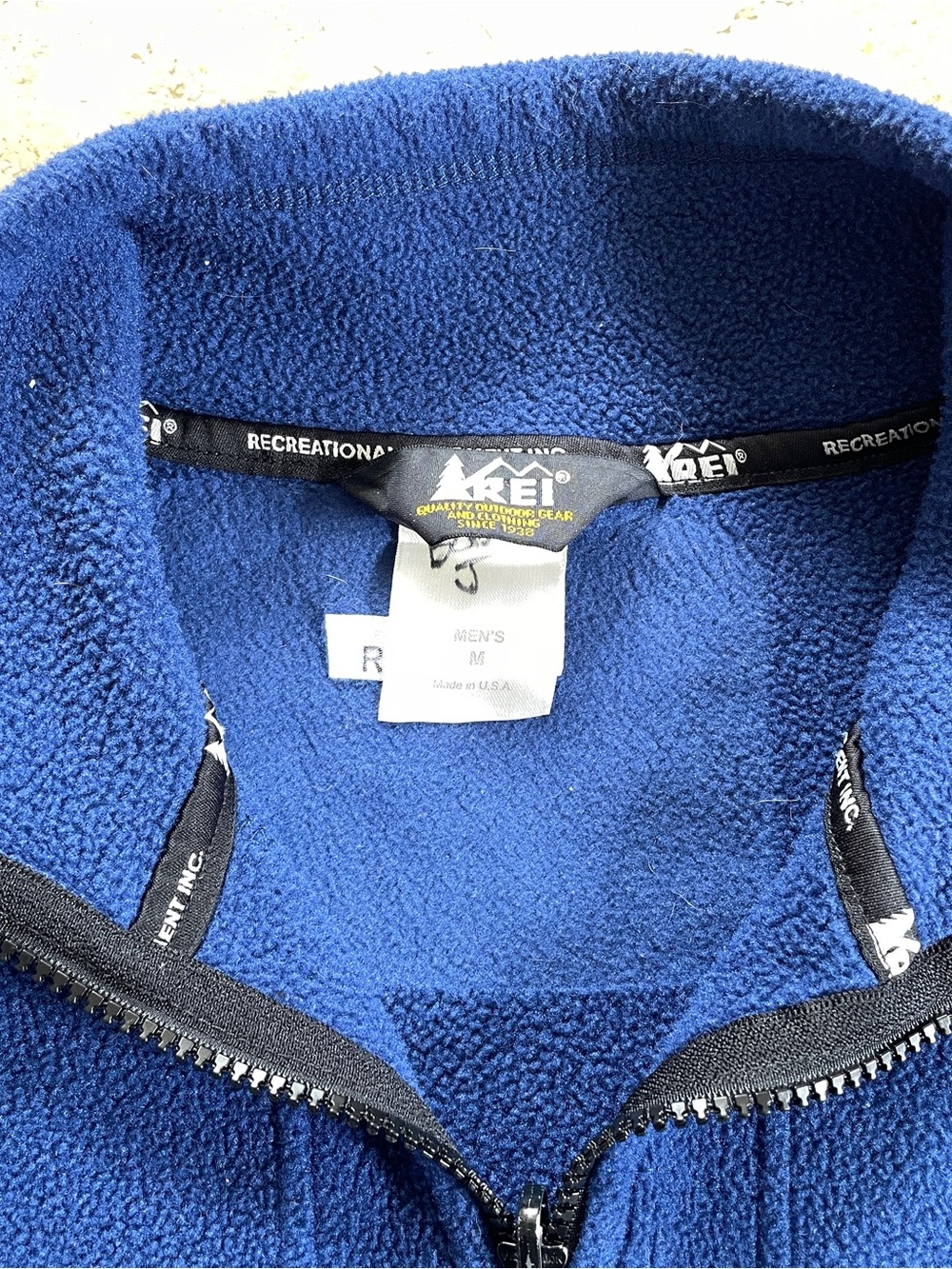 Vintage 2000s REI Polartec fleece. - Picture 2 of 8